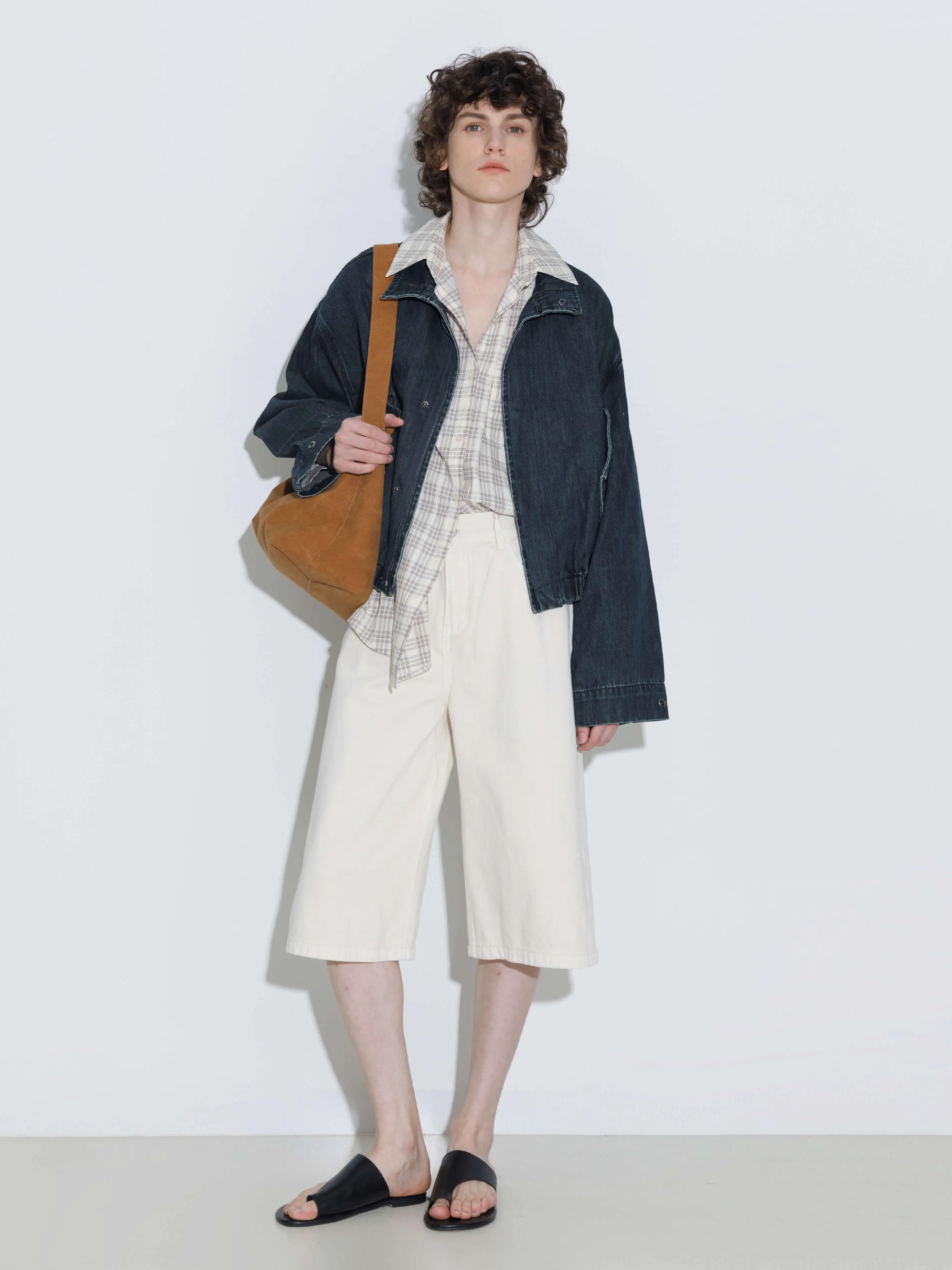 ONE BY CUBIC Funnel Neck Denim Jacket