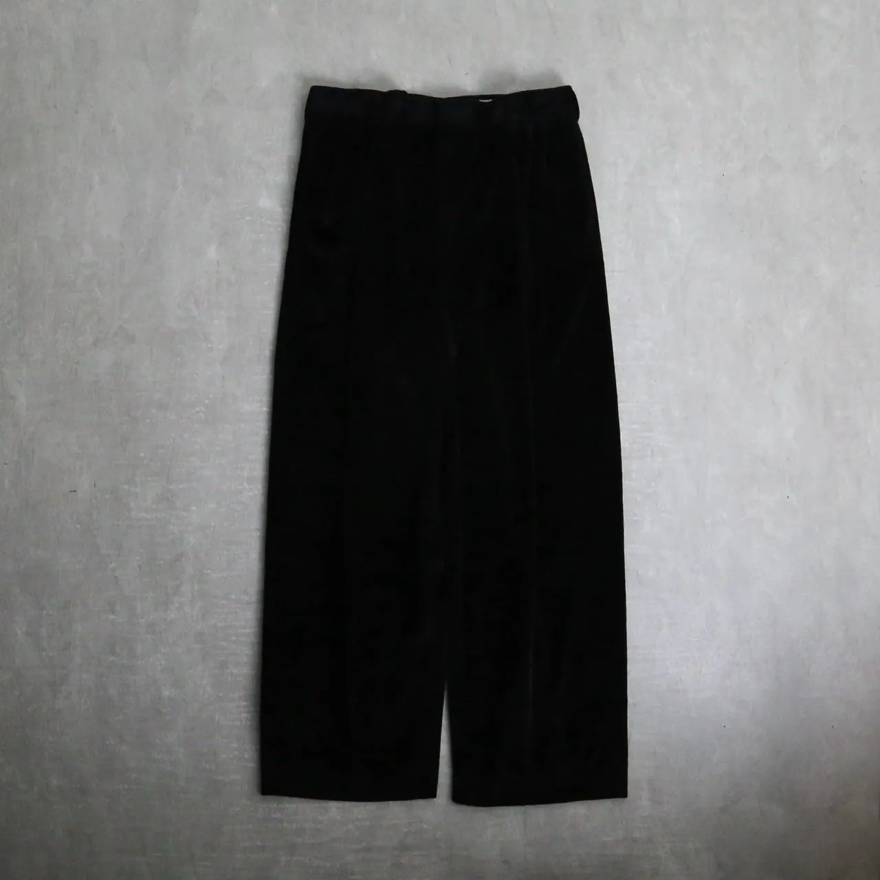 wide straight box tuck velour slacks
