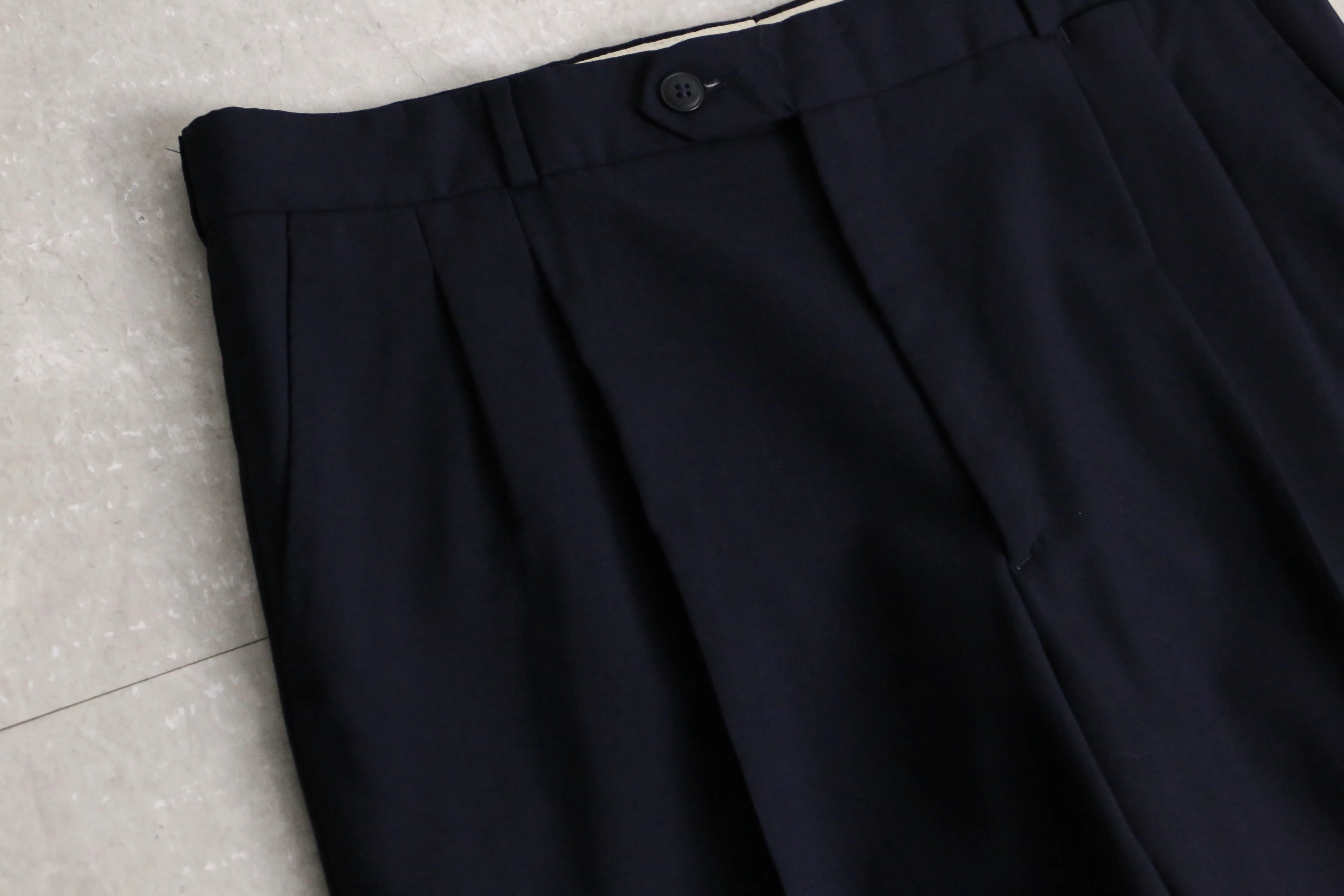 “Yves Saint Laurent” navy straight slacks